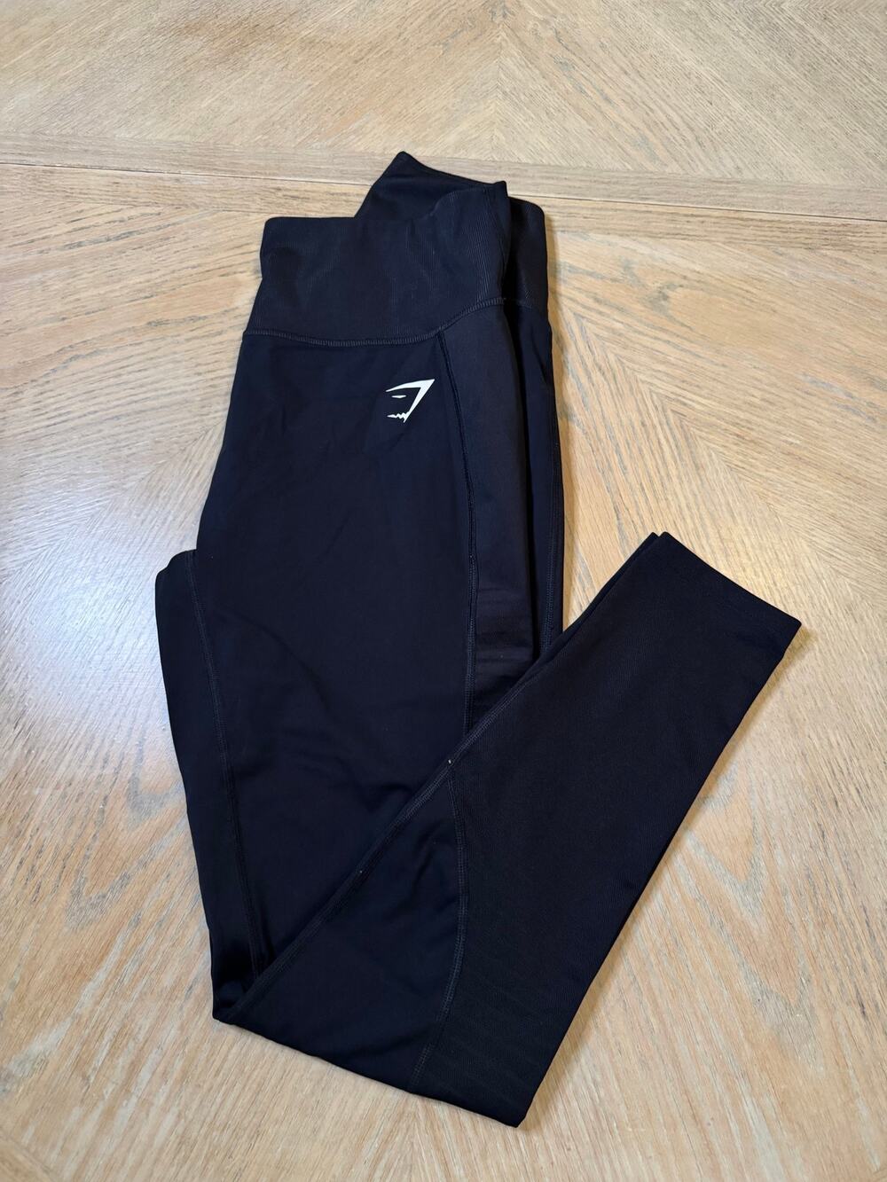 Gymshark black Apex ribbed waistband leggings size large